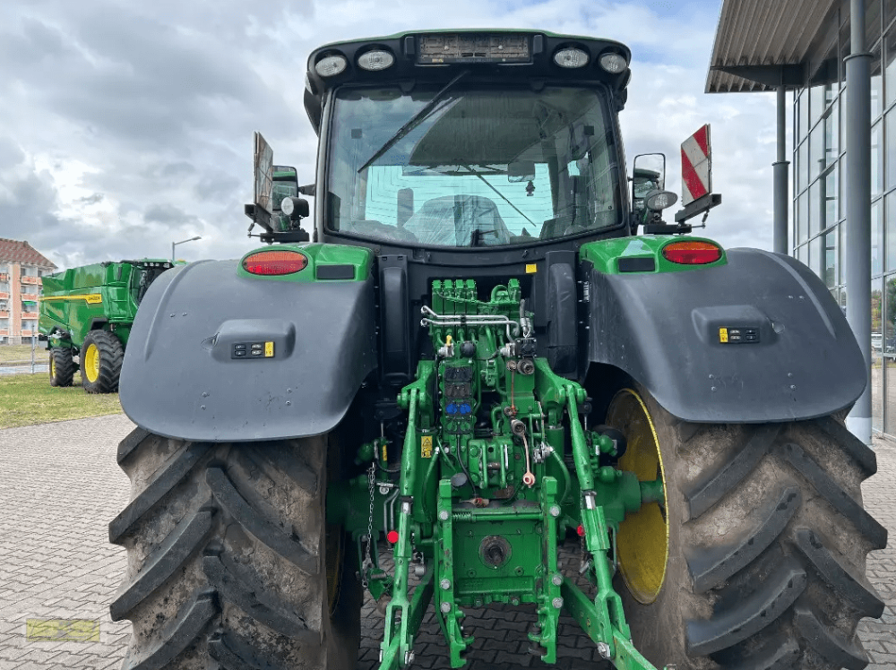 john deere 6215r 03