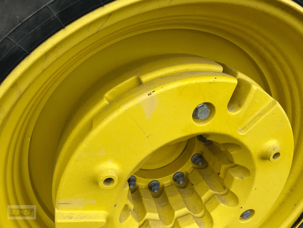 john deere 6215r 10