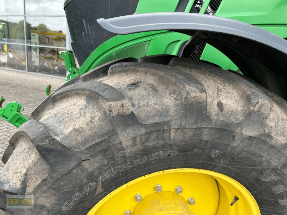 john deere 6215r 12