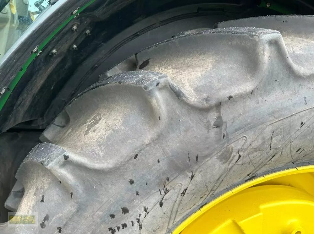 john deere 6r150 11
